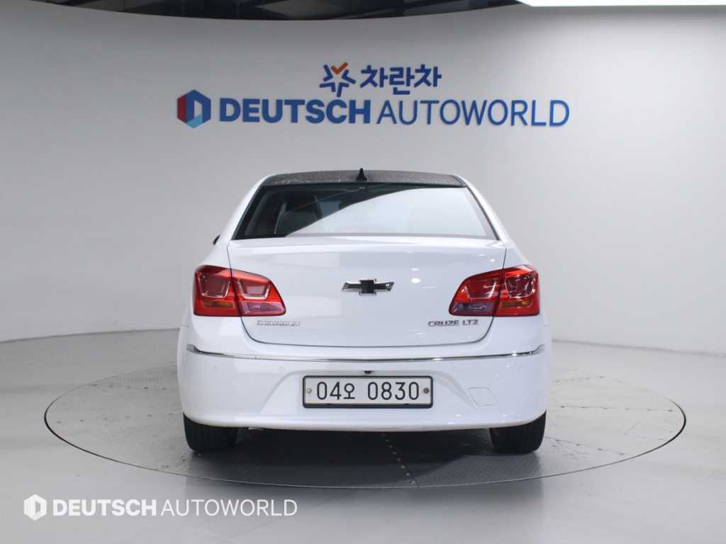 Chevrolet Cruise - Vista 4