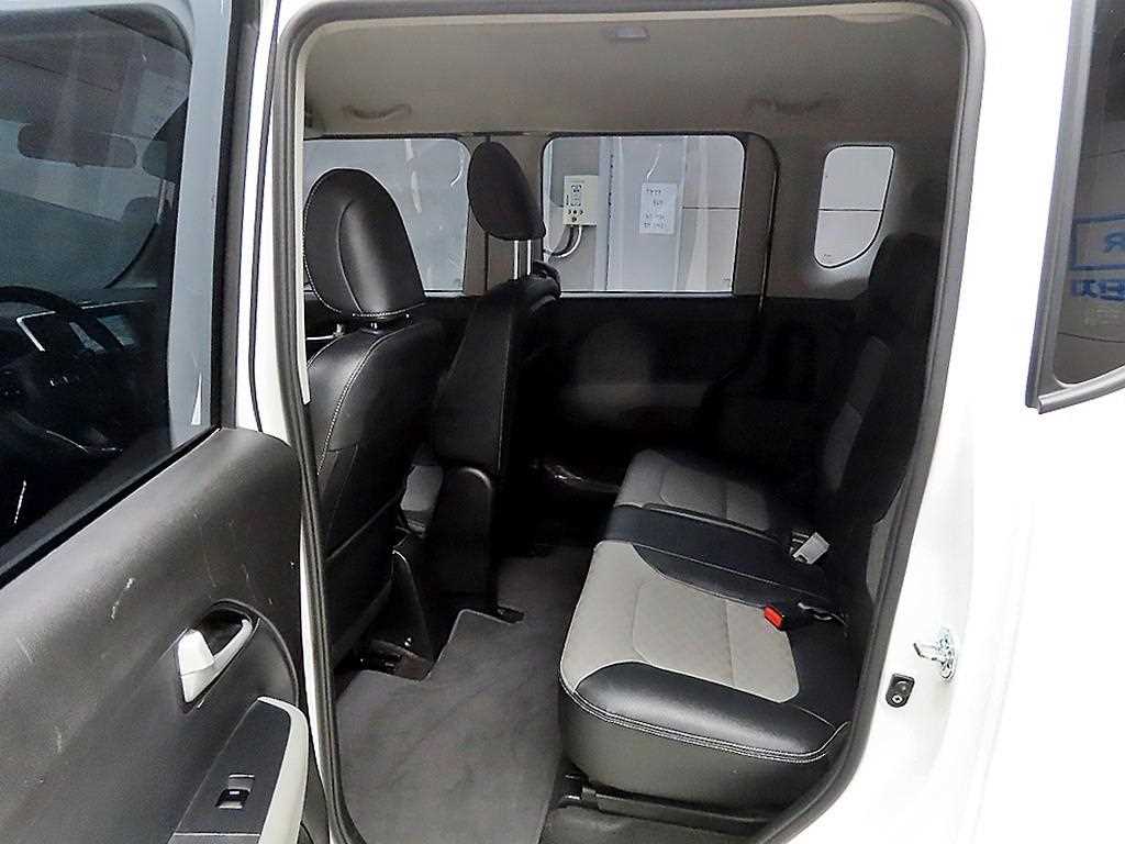 KIA Ray - Vista 6