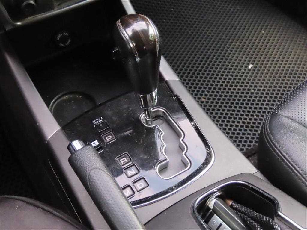 Ssangyong Korando - Vista 6