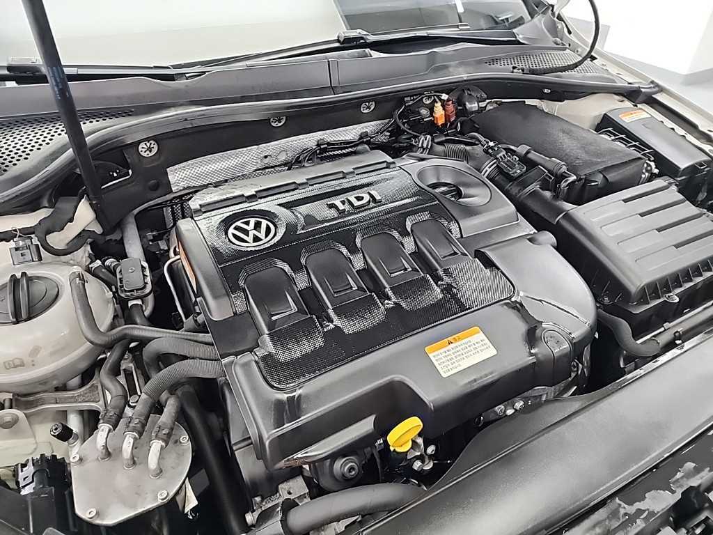 Volkswagen Golf - Vista 5