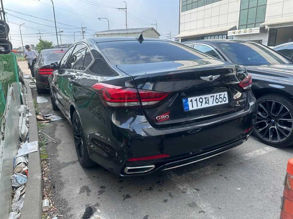 Genesis G80 - Vista 4