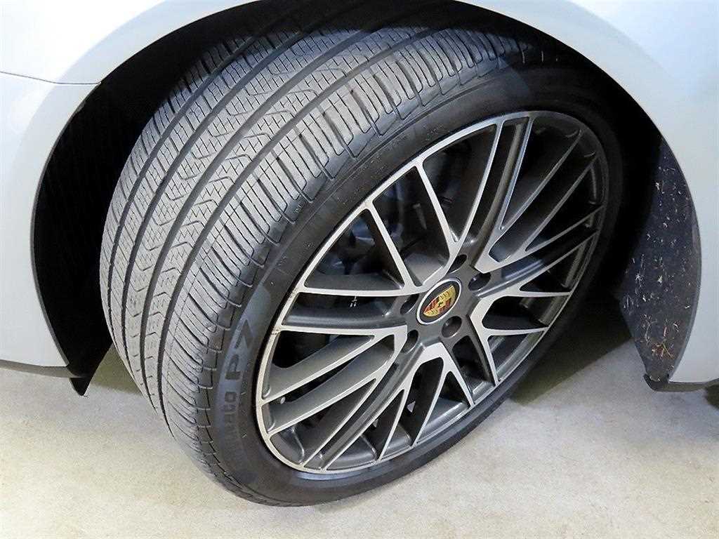 Porsche Panamera 2022 Plateado - Importación desde Corea - HF Imports Iquique - Foto 20