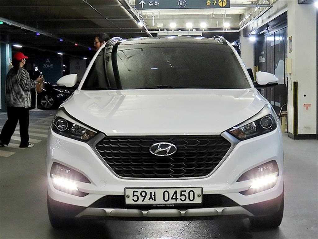 HYUNDAI Tucson - Vista 2