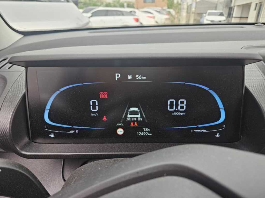 HYUNDAI Casper - Vista 7