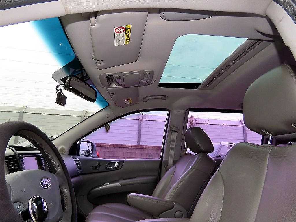 KIA Carnival 2010 Blanco - Importación desde Corea - HF Imports Iquique - Foto 16