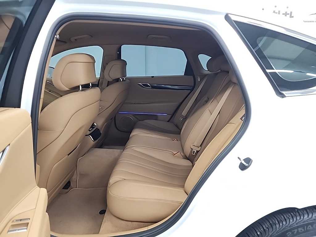 Genesis G80 - Vista 7