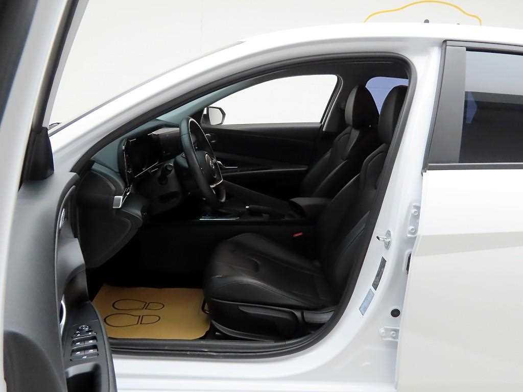 HYUNDAI Avante 2023 Blanco - Importación desde Corea - HF Imports Iquique - Foto 13