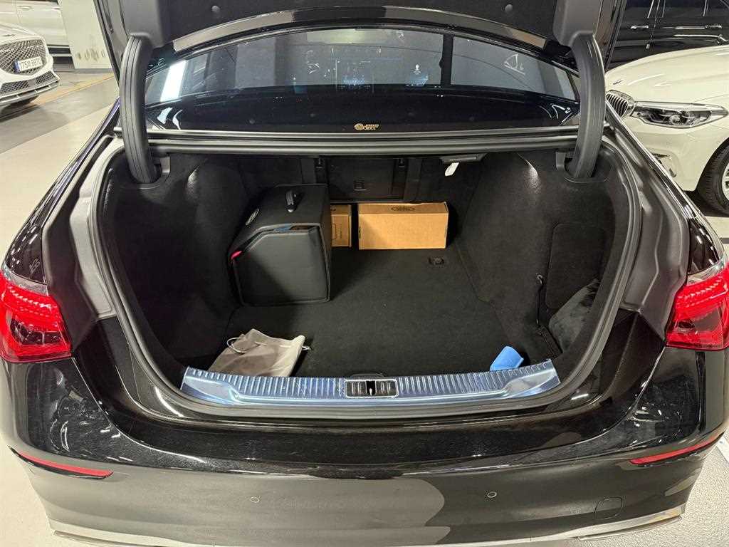 Mercedes Benz S Class 2022 Negro - Importación desde Corea - HF Imports Iquique - Foto 19