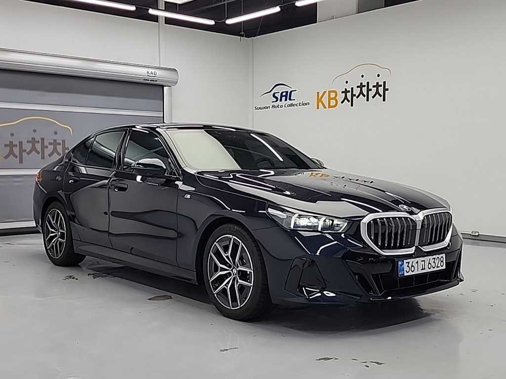 BMW 5 Series - Vista 4