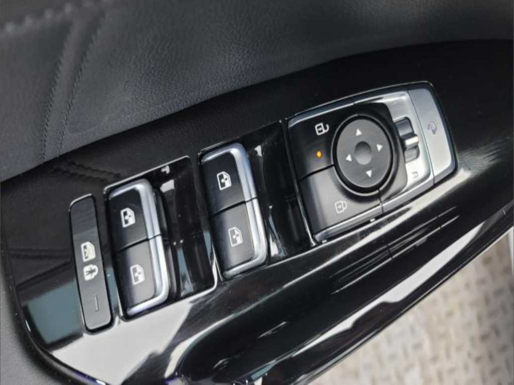 KIA K5 - Vista 8