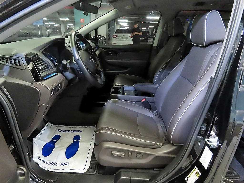 Honda Odyssey - Vista 6