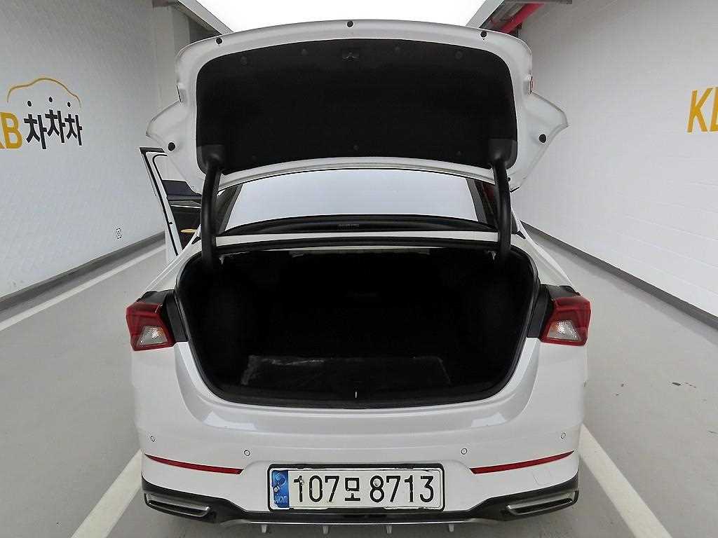 KIA K5 - Vista 5