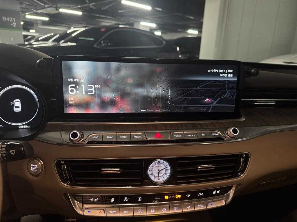 KIA K9 - Vista 5