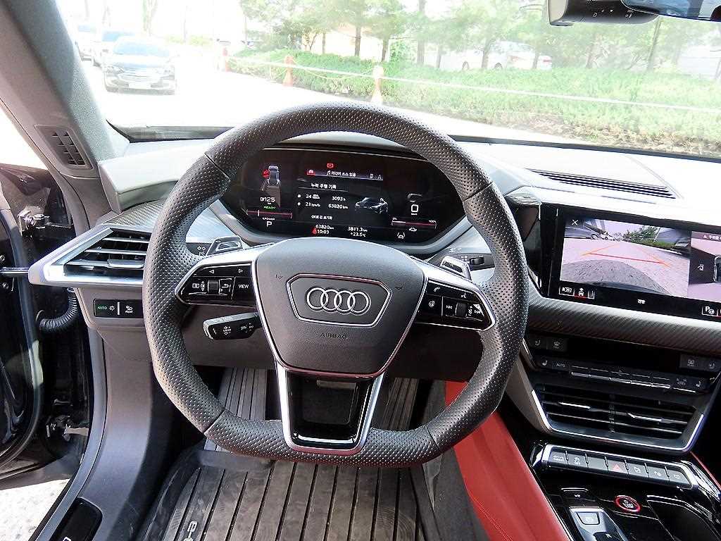 Audi e-Tron GT - Vista 8