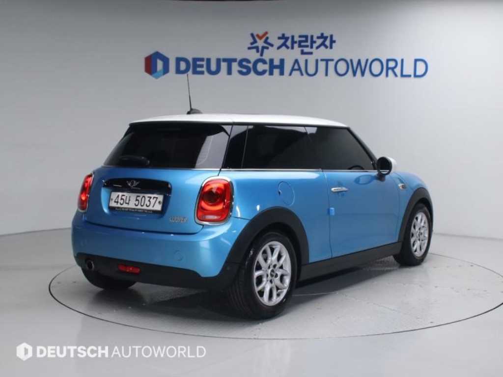 Mini Cooper - Vista 2