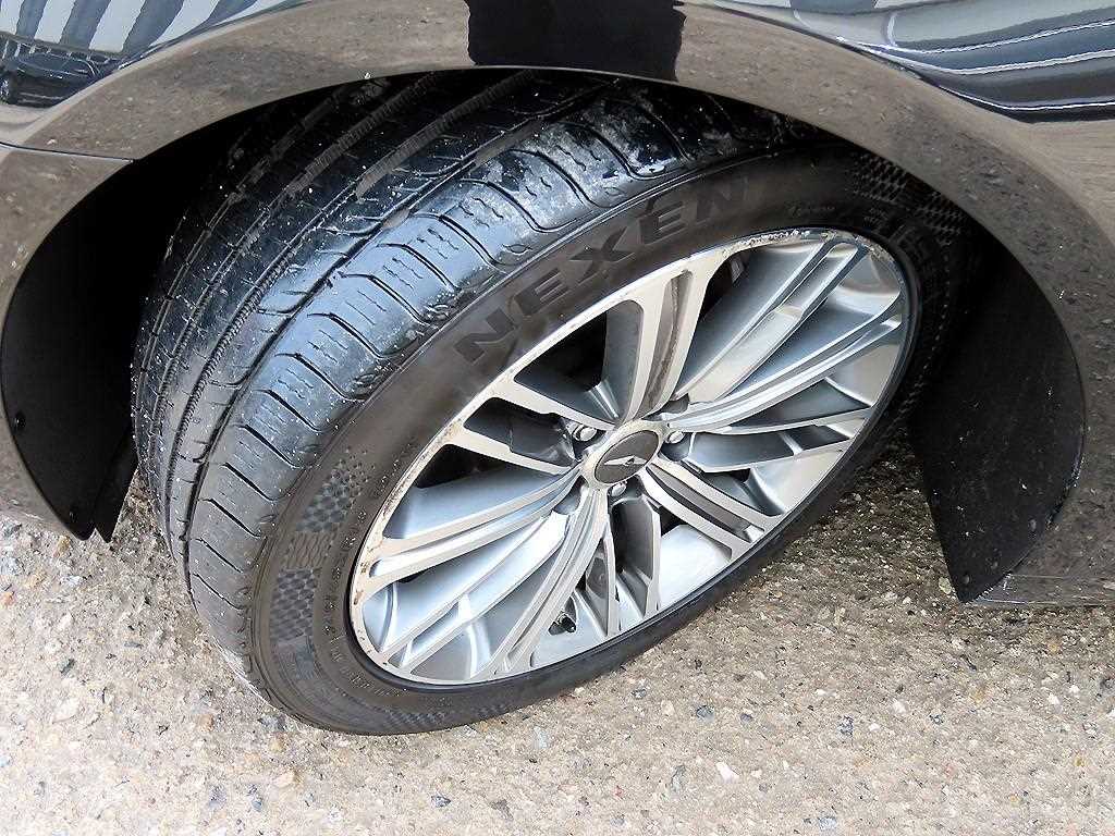 Genesis G80 2019 Negro - Importación desde Corea - HF Imports Iquique - Foto 20