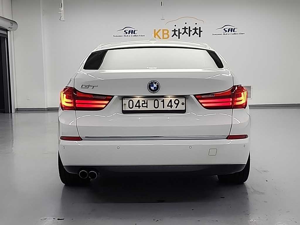 BMW Gran Turismo - Vista 3