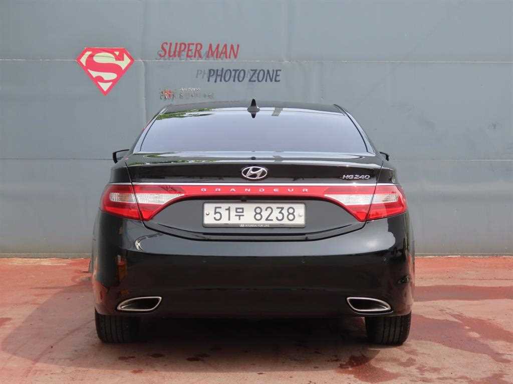 HYUNDAI Grandeur - Vista 4