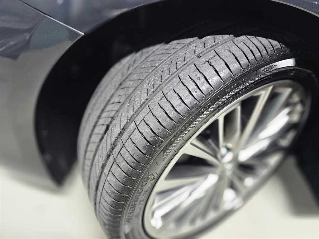 HYUNDAI Grandeur 2017 Gris - Importación desde Corea - HF Imports Iquique - Foto 19