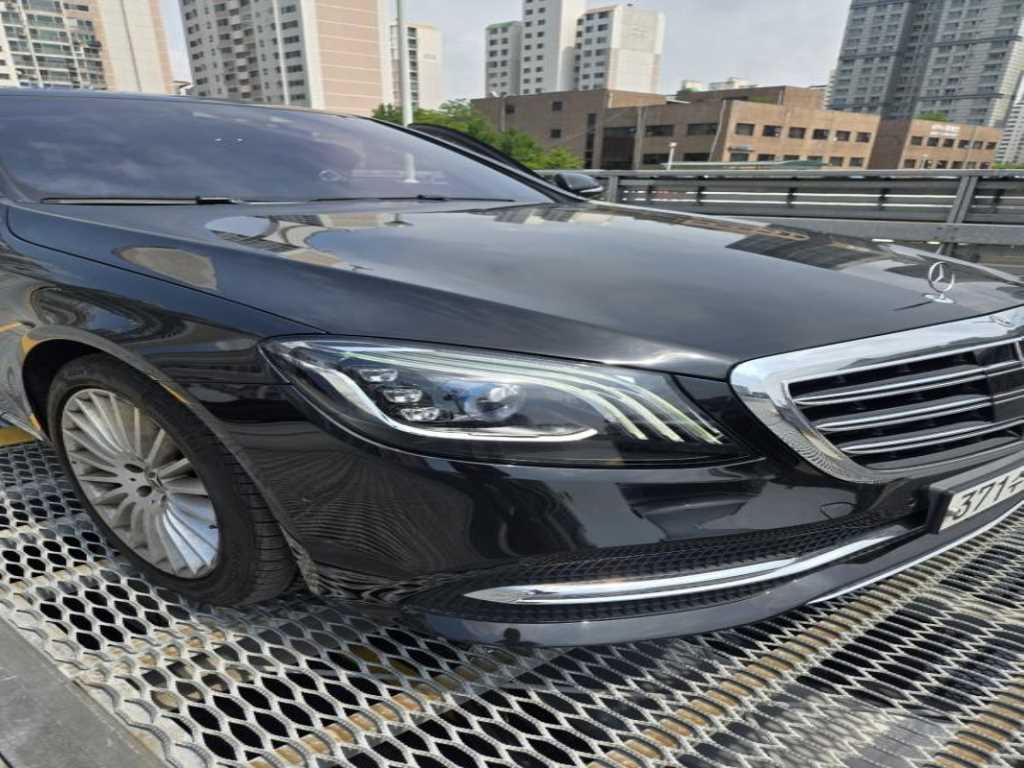 Mercedes Benz S Class - Vista 2