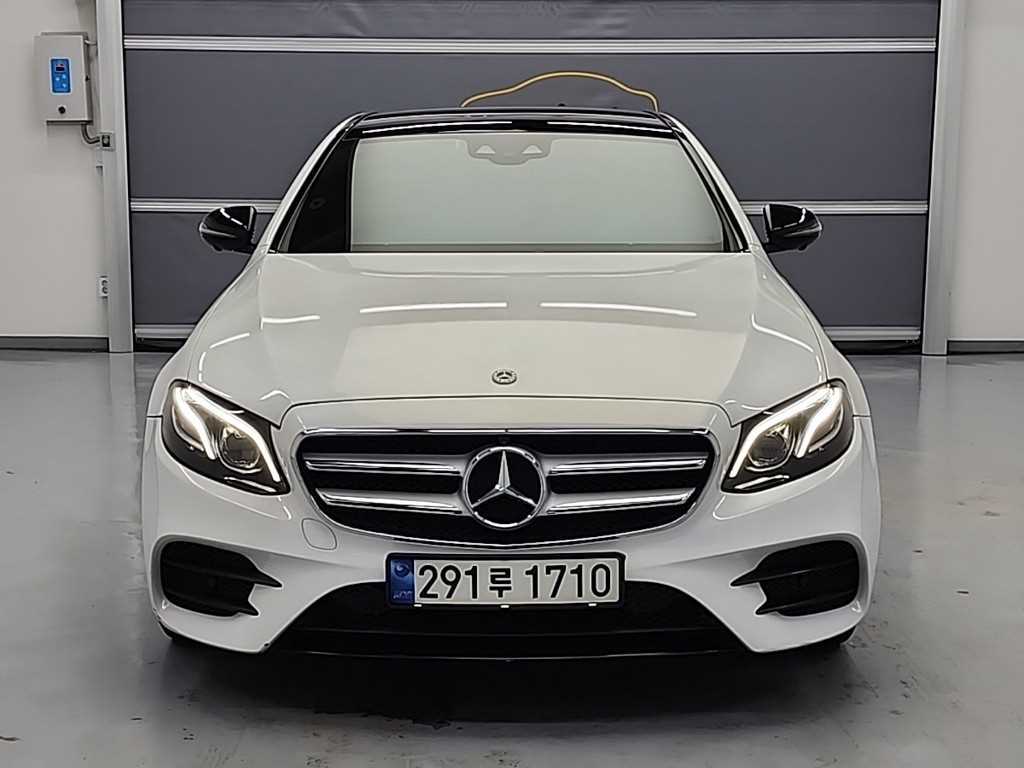 Mercedes Benz E class - Vista 2