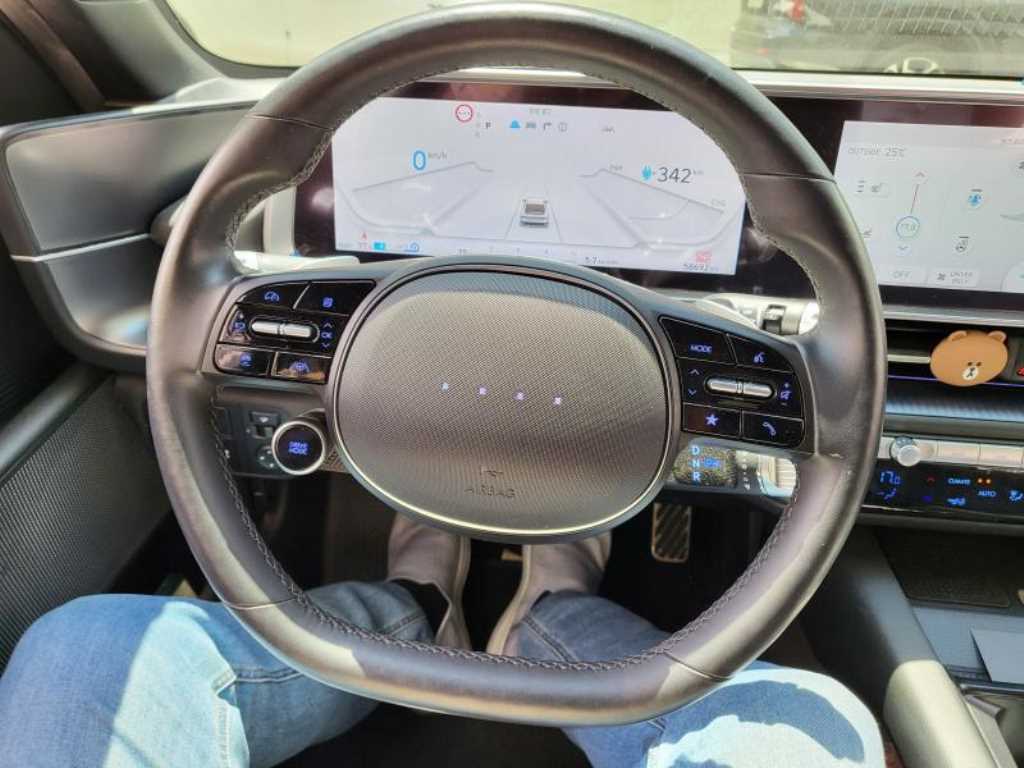 HYUNDAI Ioniq 6 - Vista 6