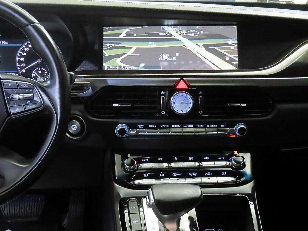 Genesis EQ900 - Vista 11