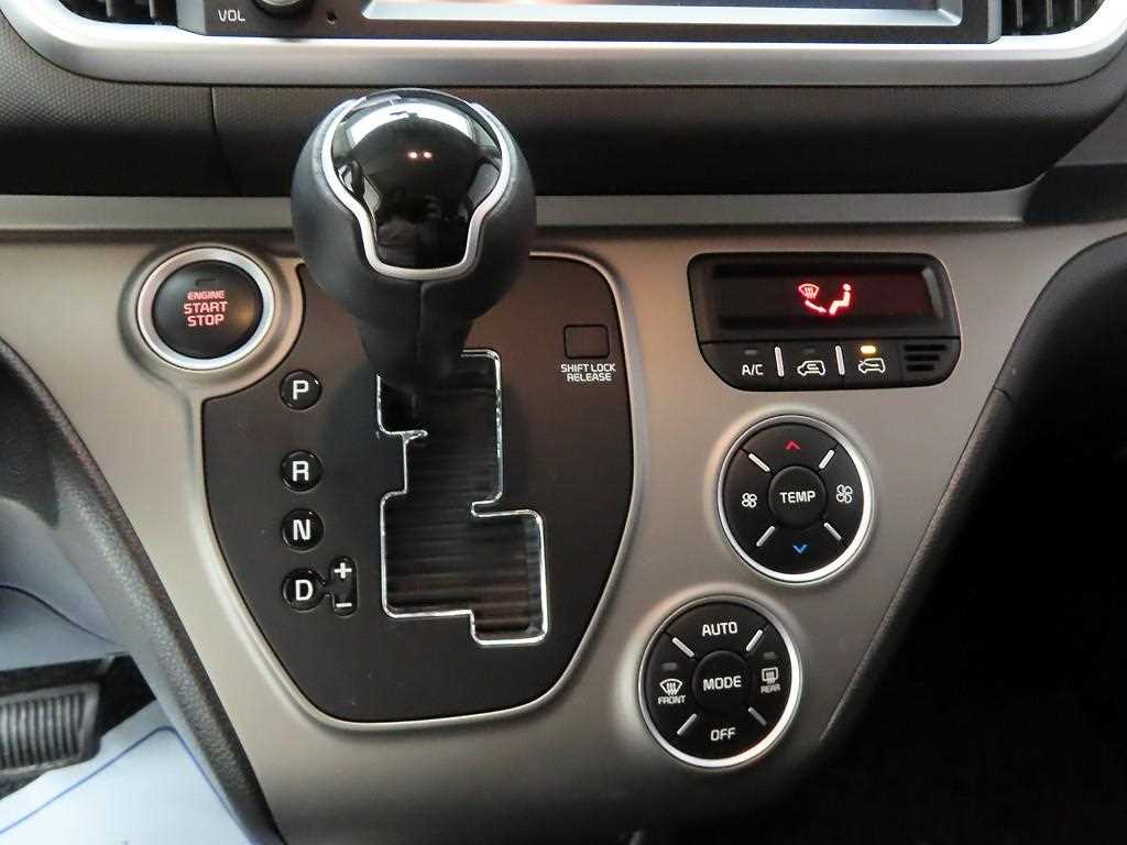 KIA Ray - Vista 10