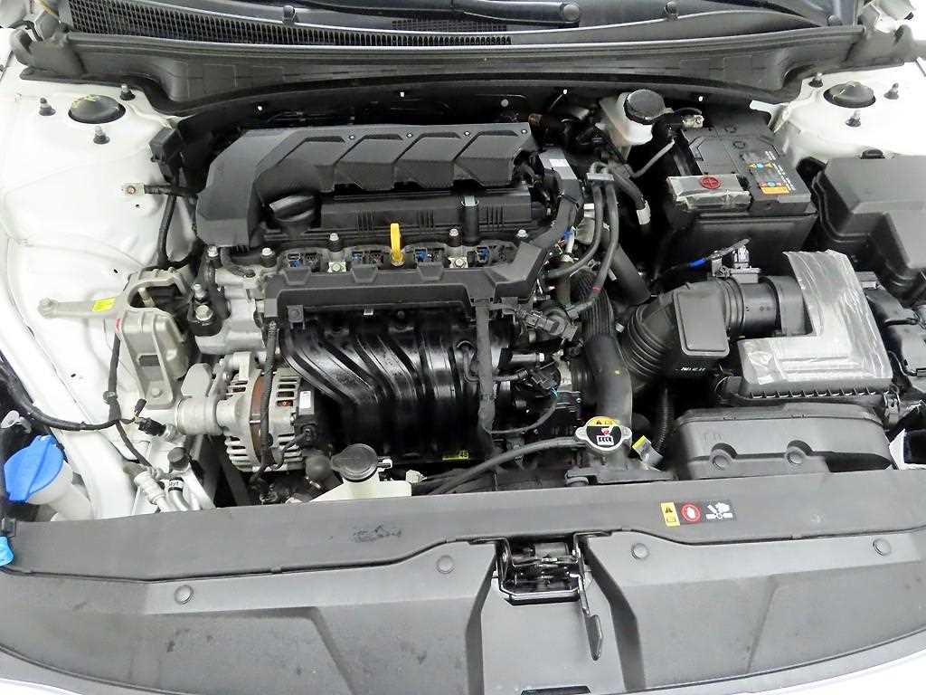 HYUNDAI Avante 2023 Blanco - Importación desde Corea - HF Imports Iquique - Foto 20