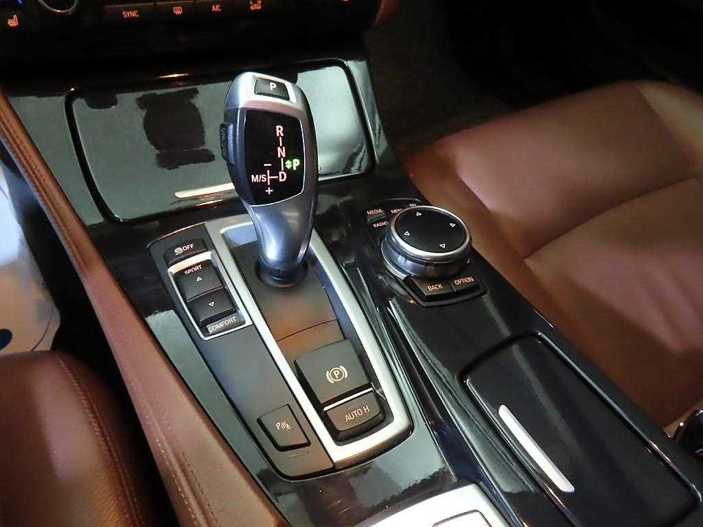 BMW 5 Series - Vista 12