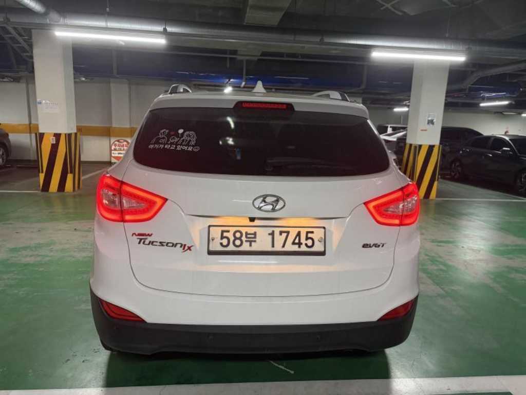 HYUNDAI Tucson - Vista 4