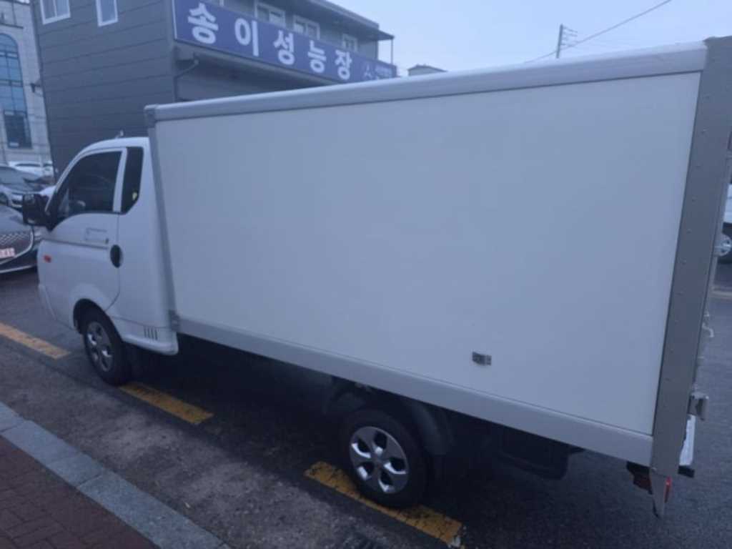 Small Truck Freezer Box(Low Deck) - Vista 6