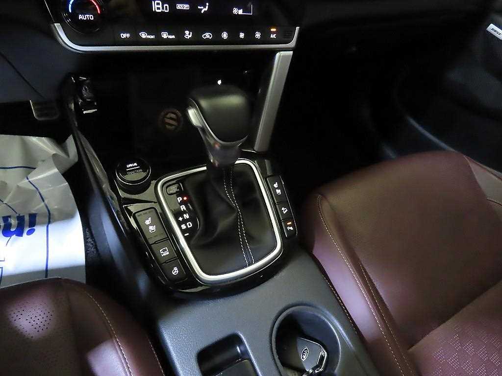 KIA Seltos - Vista 12