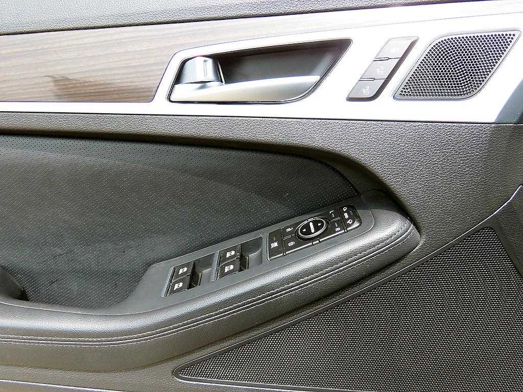 Genesis G80 - Vista 11