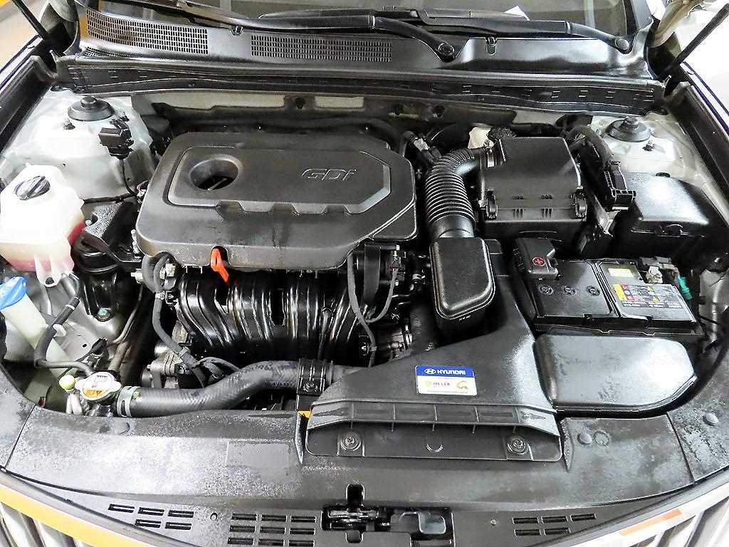 HYUNDAI Grandeur 2016 Plateado - Importación desde Corea - HF Imports Iquique - Foto 20