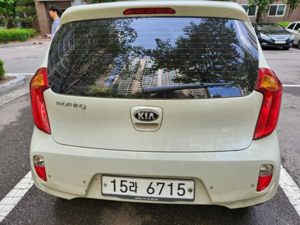 KIA Morning - Vista 3
