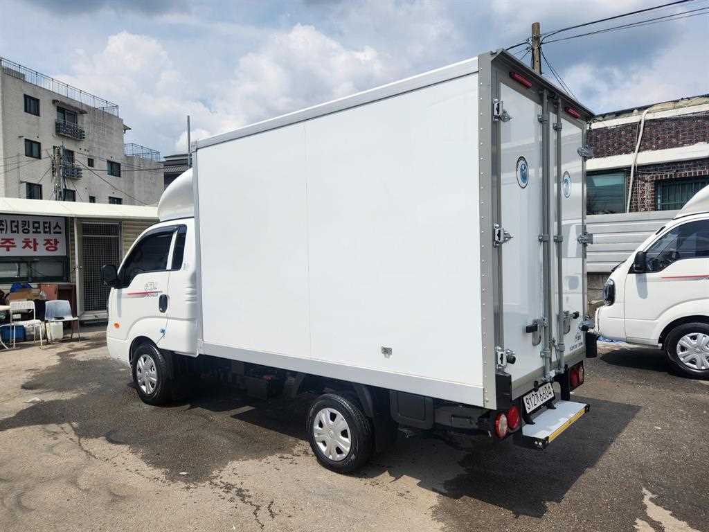 Small Truck Normal Box(High Deck) - Vista 7