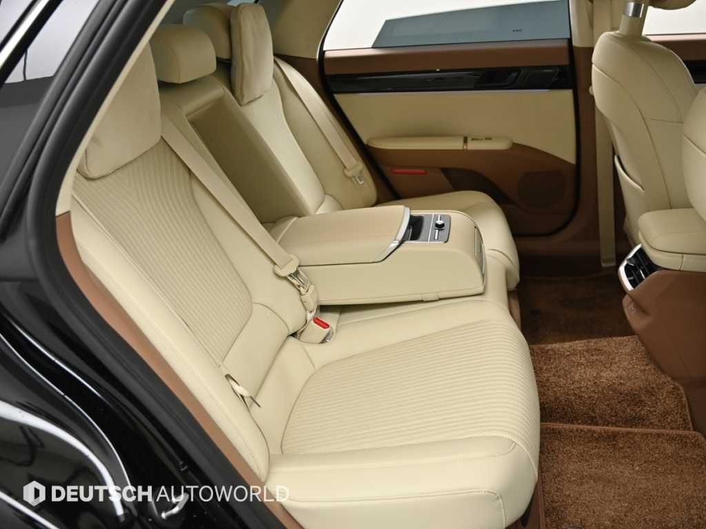 HYUNDAI Grandeur - Vista 12