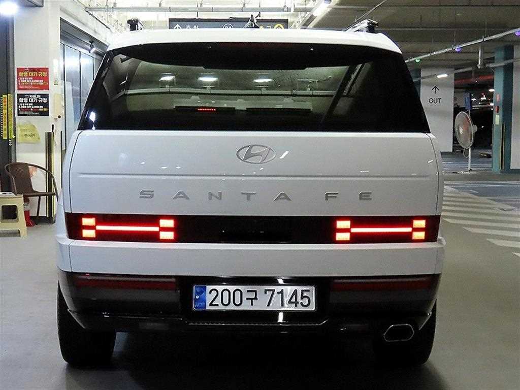 HYUNDAI Santa Fe - Vista 5