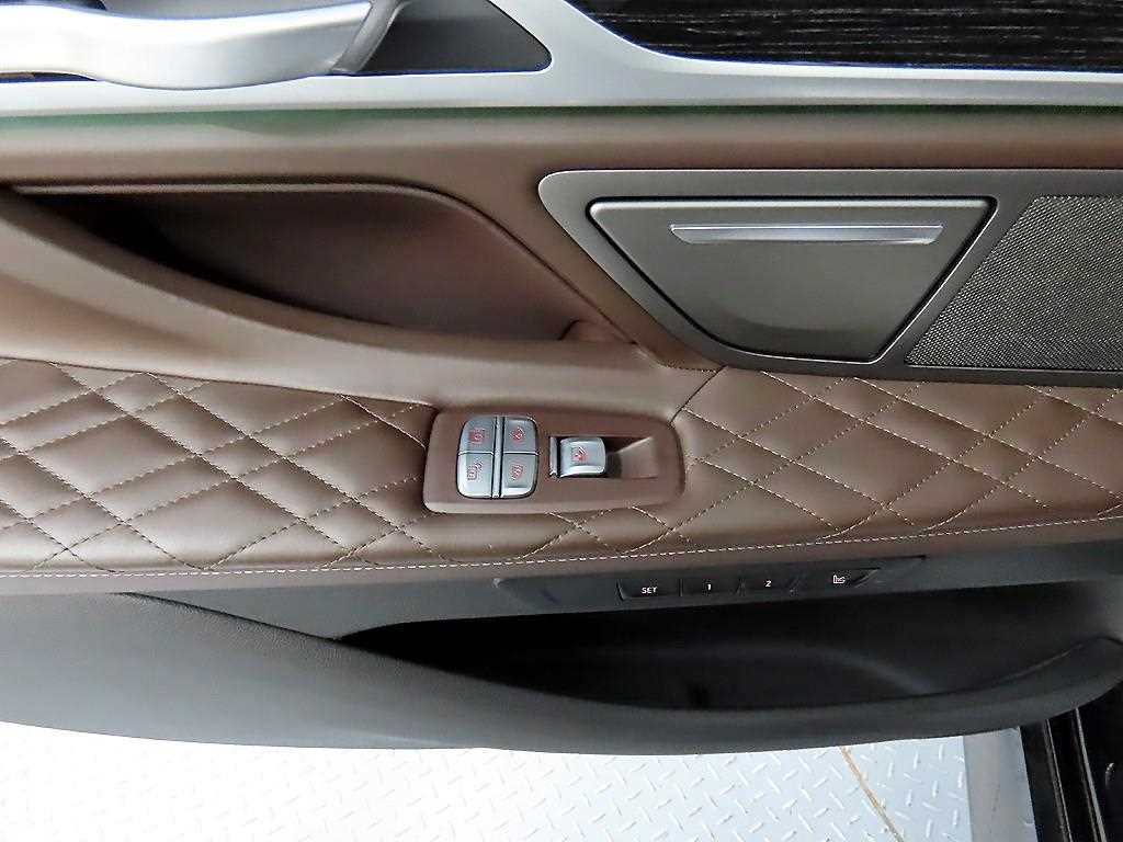 BMW 7 Series - Vista 12