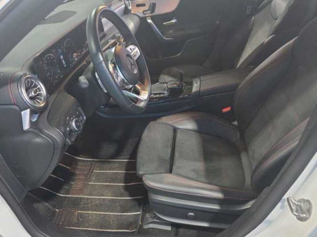 Mercedes Benz CLA Class - Vista 6