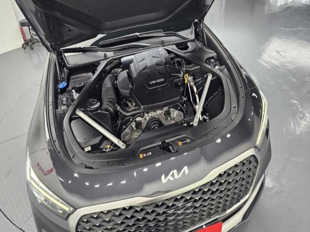 KIA K9 - Vista 6