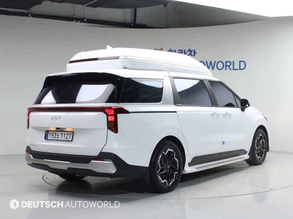 KIA Carnival - Vista 2