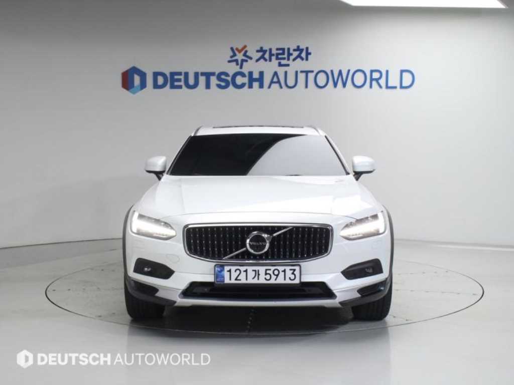 Volvo V90 - Vista 3