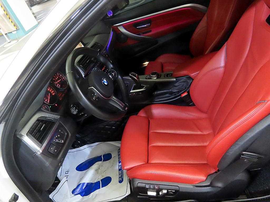 BMW 4 Series - Vista 9