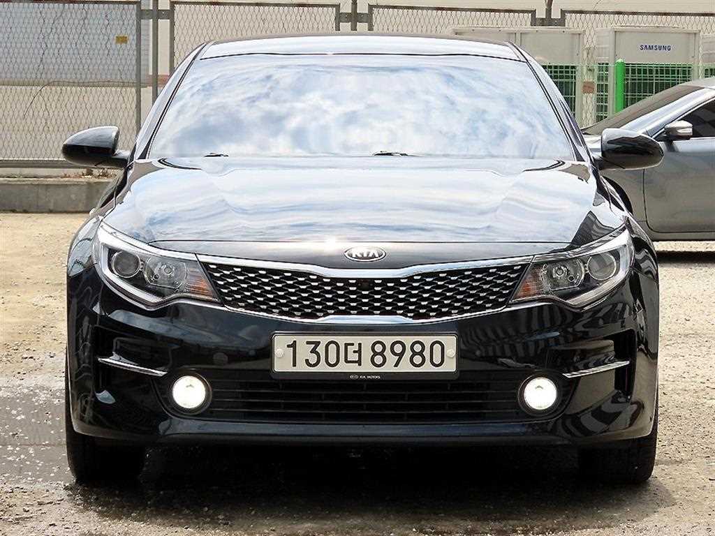 KIA K5 2018 Negro - Importación desde Corea - HF Imports Iquique - Foto 1
