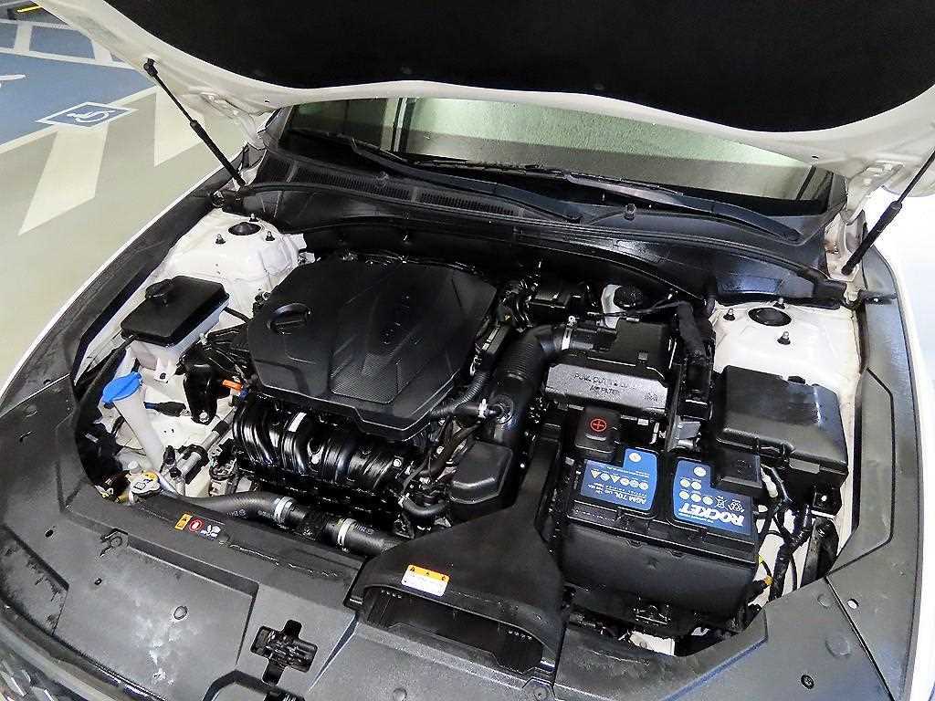 HYUNDAI Grandeur 2021 Blanco - Importación desde Corea - HF Imports Iquique - Foto 19