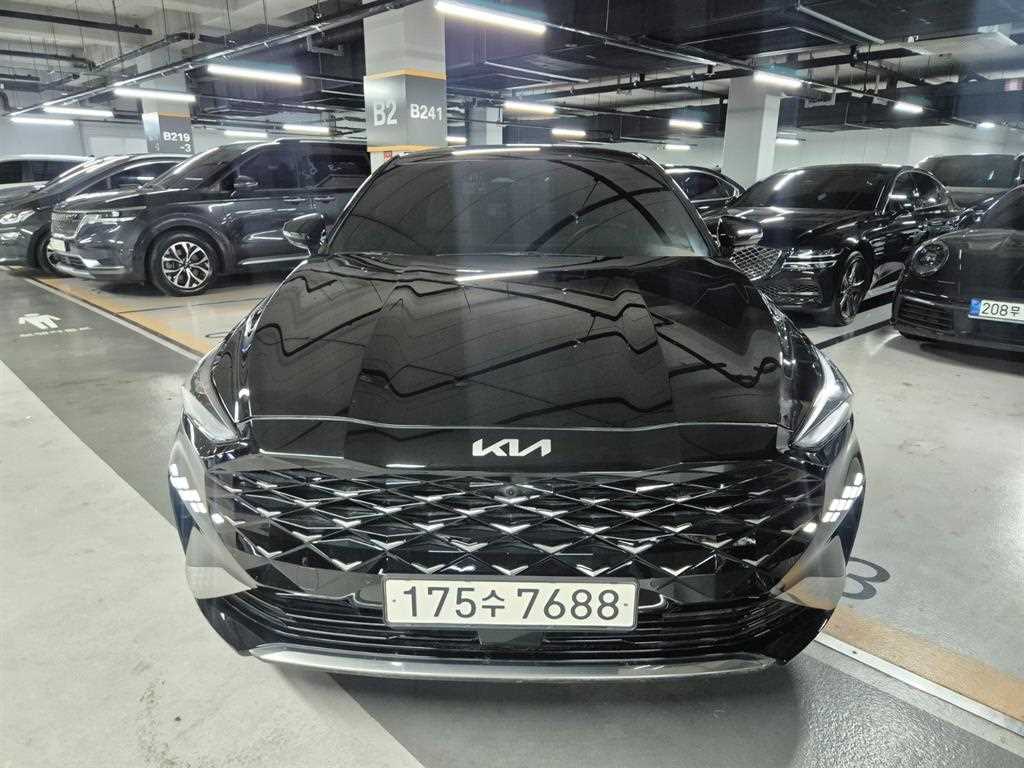 KIA K8 - Vista 3