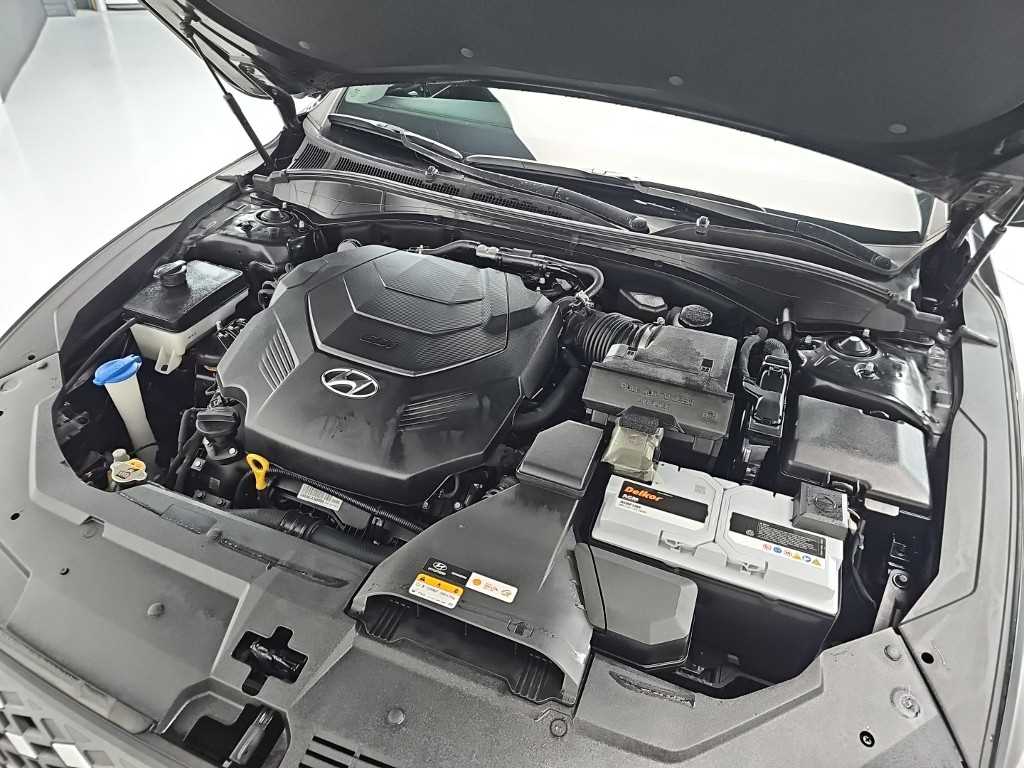 HYUNDAI Grandeur - Vista 5