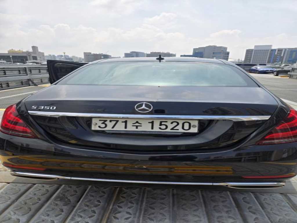 Mercedes Benz S Class - Vista 5